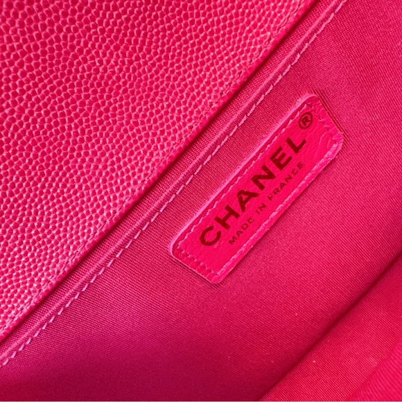 Chanel Medium Caviar Boy Bag Red Pink - Picture 5 of 6